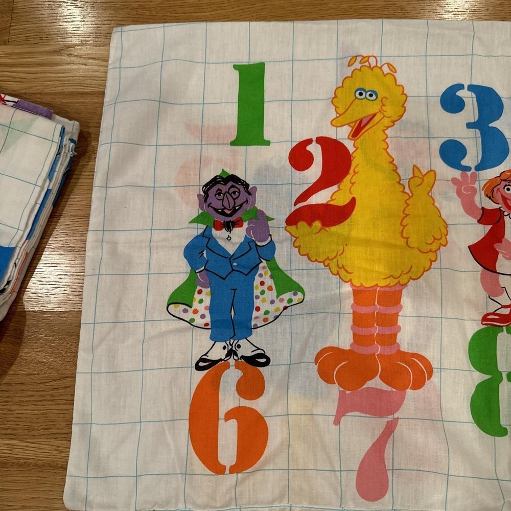 Vintage Stevens Sesame Street USA Made Flat Sheet & 1 Pillow Case Twin Bed - Picture 3 of 7